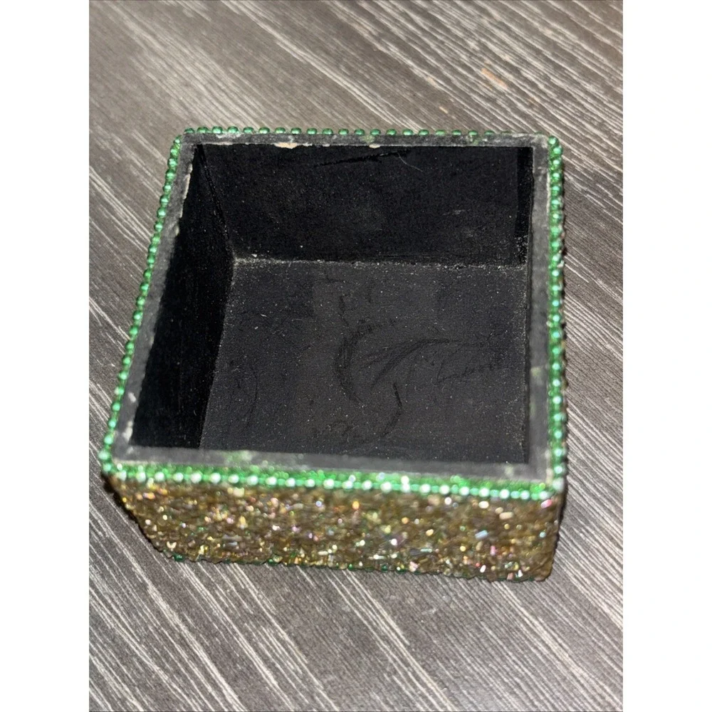 BLING!  Emerald Green Jewel Embellished Trinket Box Rhinestone Glitter #E. NM#3